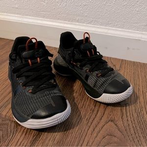 Under Armour Curry 6 Youth-Size 11